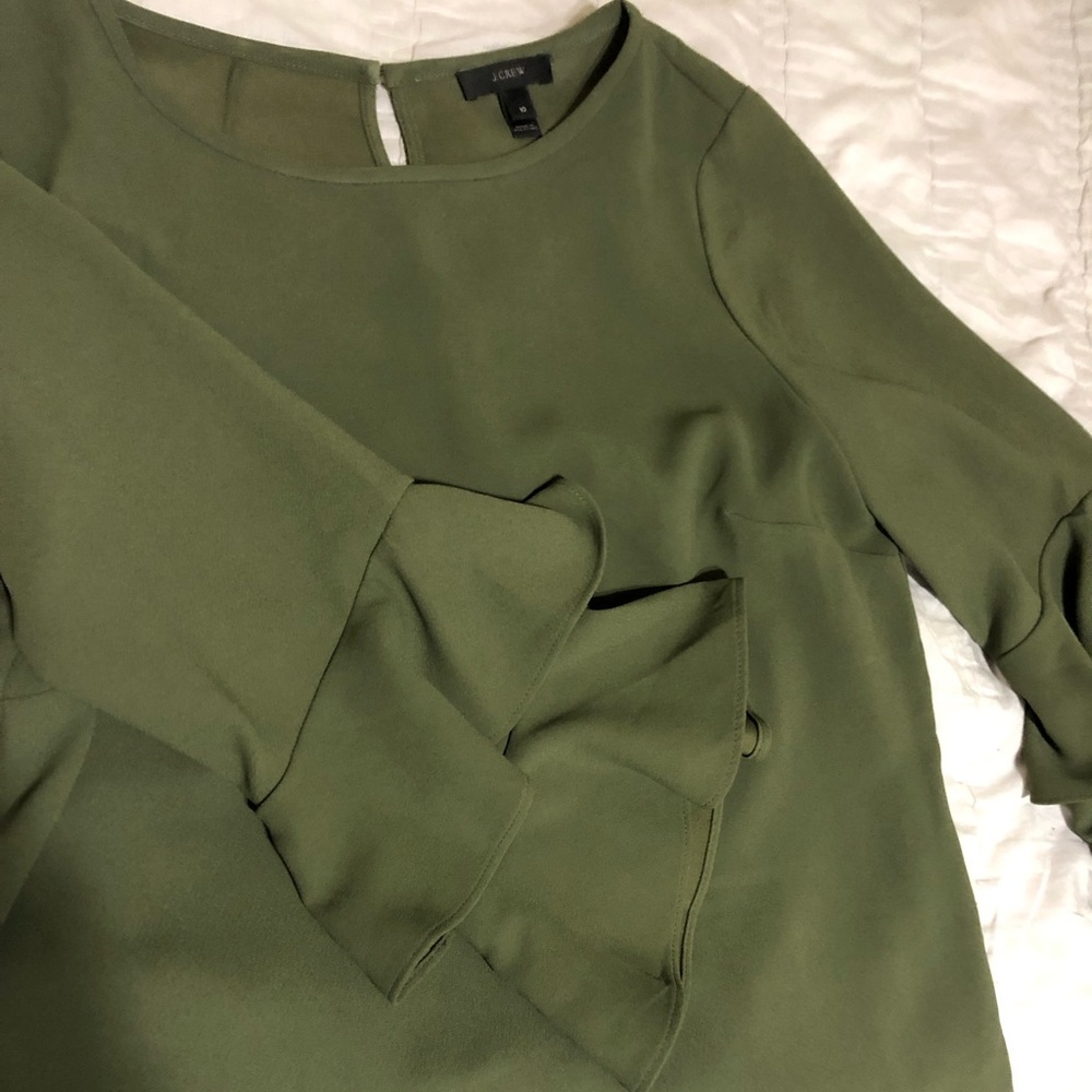 J.crew Ruffled 3/4 length sleeved shirt. size 10